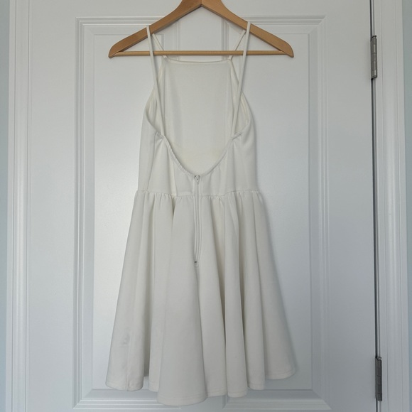 Windsor white mini dress high neck low back small - Picture 4 of 6